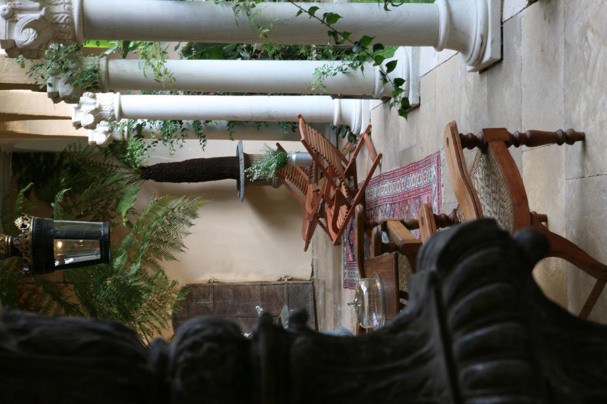 Hotel Jardins Secrets Nîmes Esterno foto